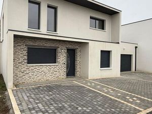 Maison contemporaine 170 m² – Sainte-Gemmes-sur-Loire – Parcelle 600 m²