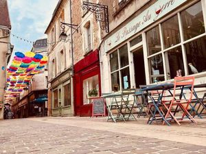 Restaurant / Bar à vins