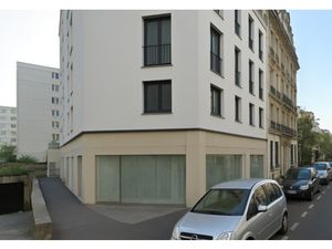 Location pure - Commerce d'Angle - 250 m2 - Reuilly Diderot 75012 Paris