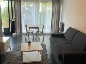 Studio meublé rue de la Colline