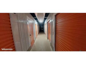 Box stockage-garde meubles