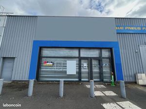 Local commercial 370 m²