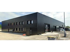 Zone ikea local commercial 300 m²