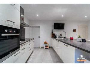 MAISON UNIFAMILIALE - 3CH - ELEC CONFORME - PEB D - TERRASSE