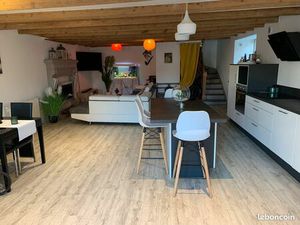 A vendre maison de ville pleine de charme