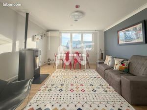 Maison 5 pièces 203 m²