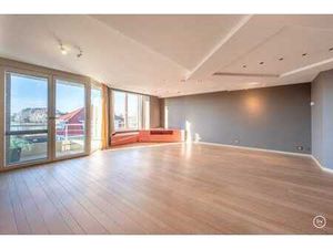 Magnifique appartement comprenant un box et une place de pa