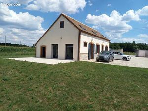 Fermette située à Oussoy en Gâtinais