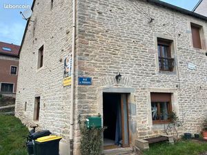 Loue maison a malain