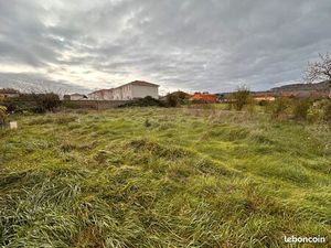 Terrain constructible