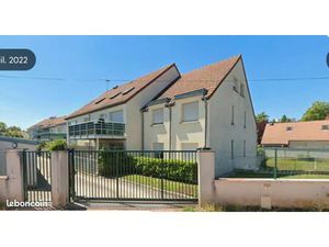 Garage dans résidence proche allées du parc