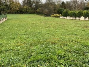 Terrain 2 600 m² Barbuise