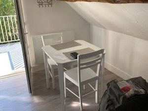 Studio meublé toutes charges comprises