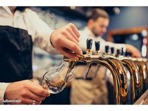 Fonds de commerce bar 280 m²