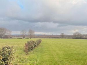 Terrain 751 m² ATHEE