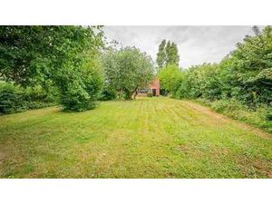 Terrain à bâtir pour une villa 4 façades