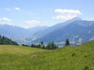 Voreppe: cherche pré avec source