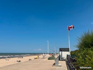 Appartement à rafraîchir 25 m² Bernières-sur-Mer – Centre-bourg