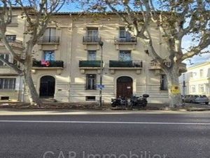 Appartement 6 pièces 413 m²