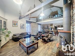 Loft/atelier/surface 3 pièces 150 m²