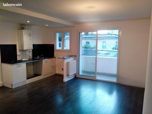 T3 Chartrons 55m² 1er étage avec balcon