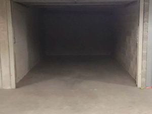 Location garage + place parking