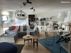 Local commercial 208 m²