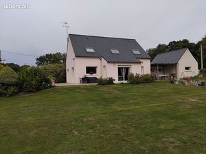 Propriété 8 pièces 147 m²