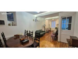 55 m2 à louer- center ville de Pau