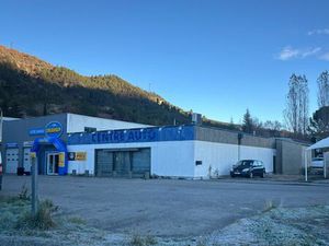 Local commercial Digne zone saint Christophe