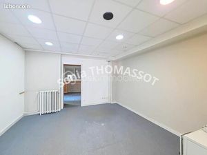 Local 81 m²