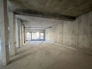 Local commercial 150 m²