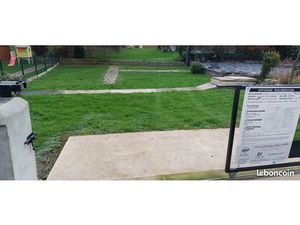 Terrain centre Tessy Bocage