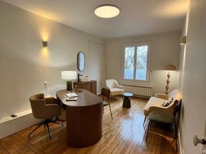 ?️ Bureau 16m2 en cabinet paramédical - place d’Erlon