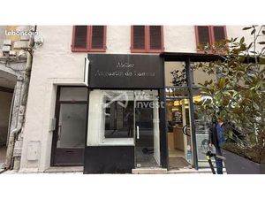 Local commercial 21 m² Pau