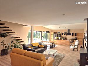 Vends Maison 209m2 Courtagnon