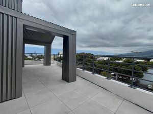 Duplex dernier étage résidence neuve