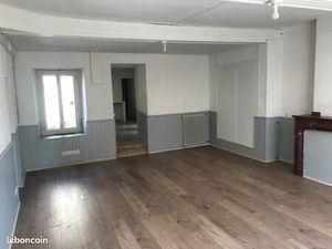 T3 - 86 m2 - Cours + jardin