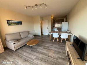 Rare - t2 cabine centre ville en parfait etat