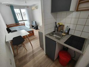 Studio 1 pièce 18 m²