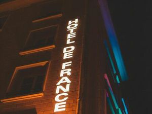 ? À Vendre Murs et Fonds de Commerce