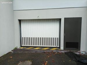 Place de parking souterraine