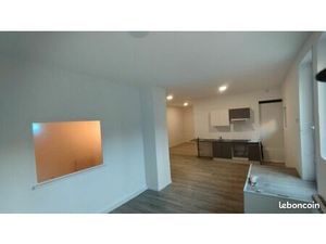 F2 spacieux avec terrasse