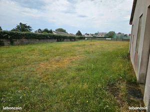 Vends parcelle à bâtir avec vue sur la mer à Pirou plage