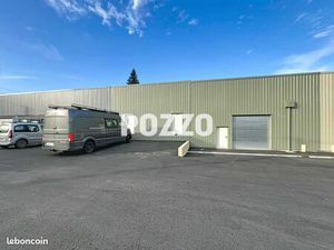 Local commercial 183 m²
