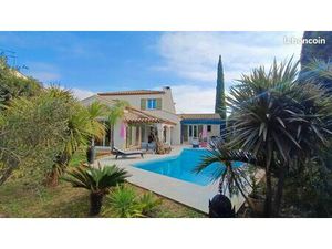 Villa T5 avec piscine sur lattes