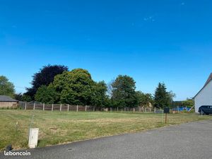 Terrain viabilisé piscinable 8 92 ares