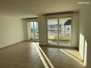 Appartement 48m2 - Centre Annemasse - Parking couvert sécurisé et grande terrasse Sud