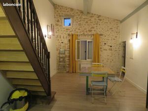 Location grand studio mezzanine climatisé Var Bras