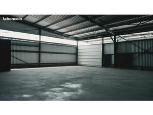 Local d'activités / Entrepôt 300m2